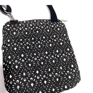 Travelon Anti-Theft Boho Slim Bag - Geo Shells RFID protected. Crossbody EUC